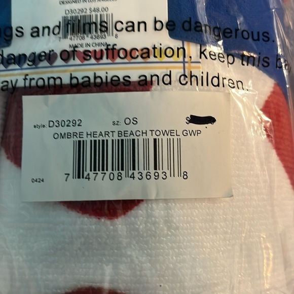 Brighton Fun in the Sun Beach Pool Towel NWT Ombre Hearts 60” x 40” - Picture 6 of 6